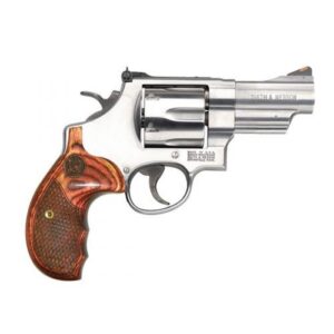 Smith & Wesson 629 Deluxe Handgun .44 Mag 6rd Capacity 3″ Barrel Silver with Wood Grips